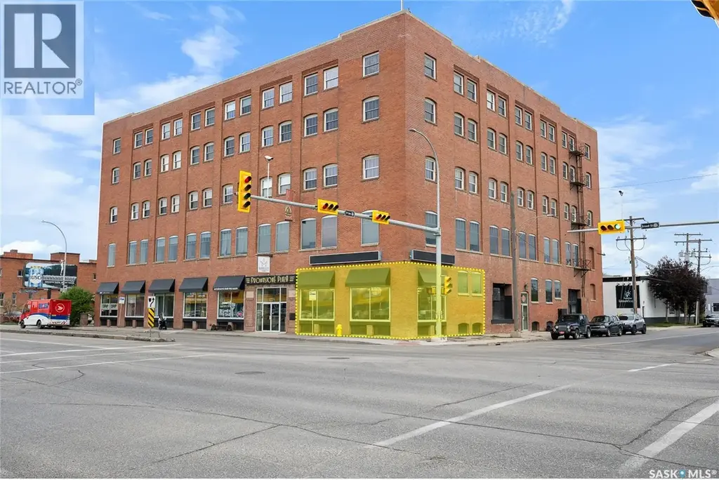 103 1275 Broad Street, Regina